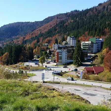Apartment Vouille De Belle-hutte